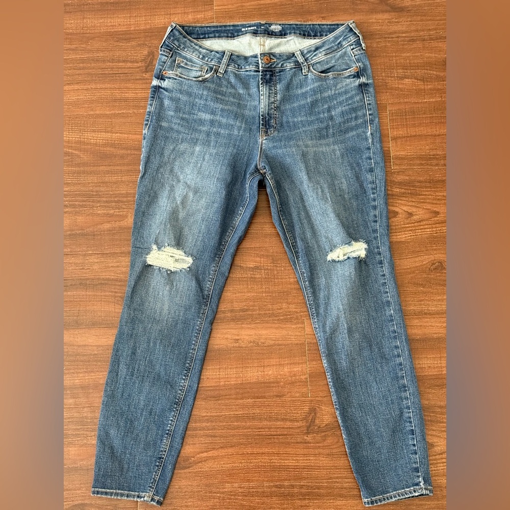 Old Navy Rockstar High Waisted Jeans